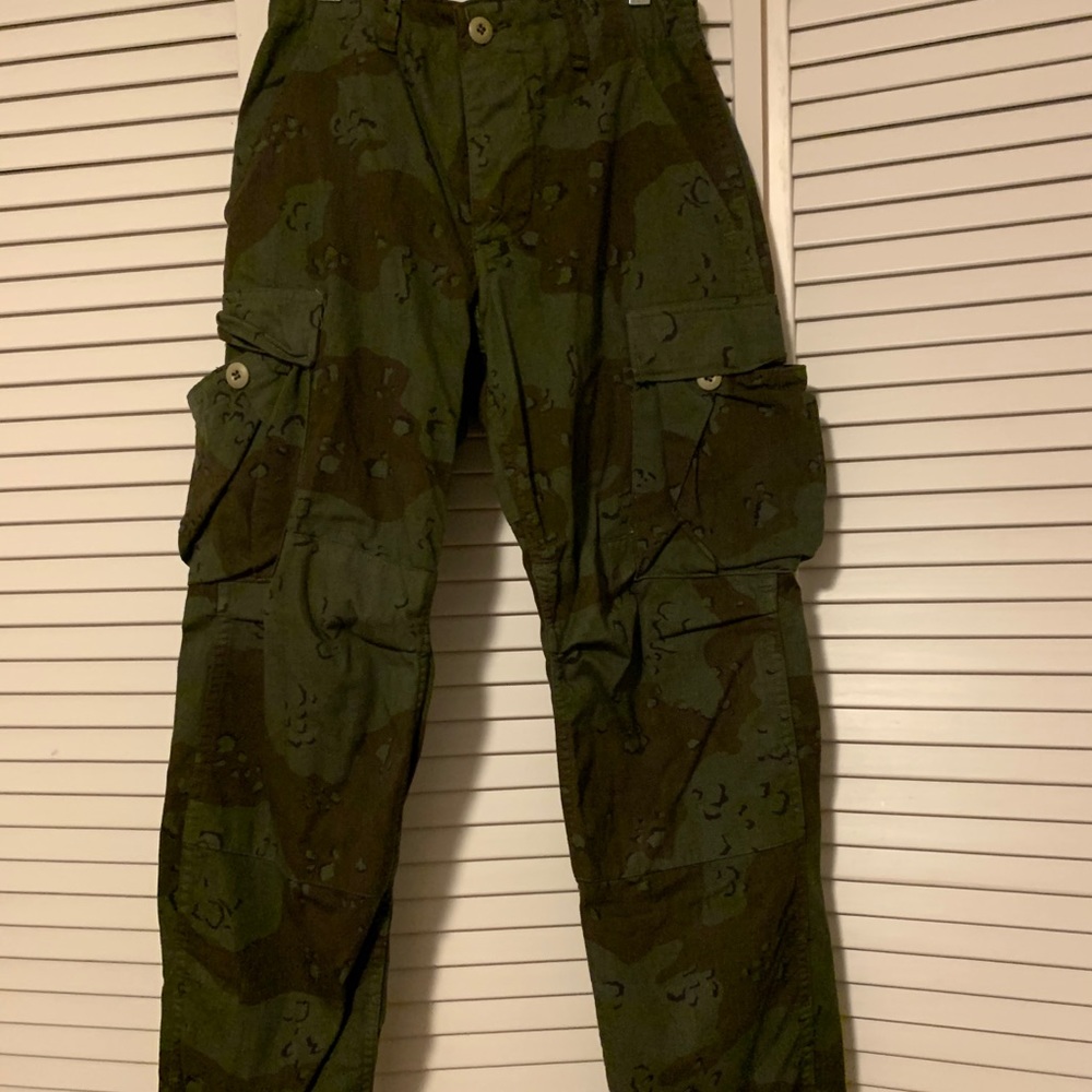 camo cargo pants